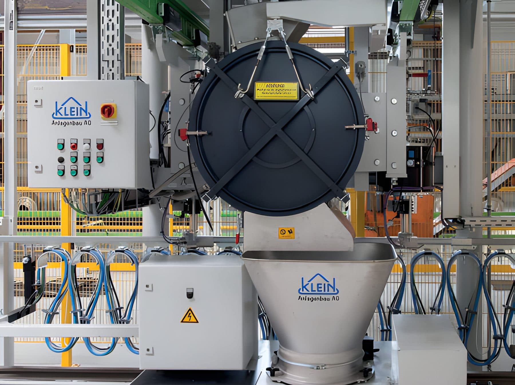 Core sand preparation station